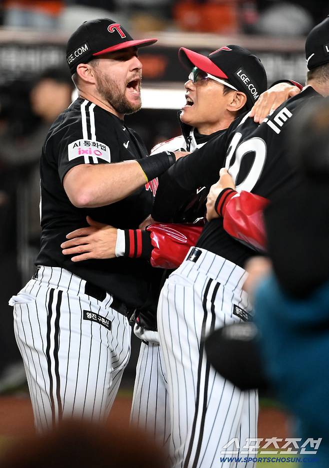 '70만→130만→170만→?' LG 효자 외인 타자, 로하스, 에레디아 넘고 역대 최고액 신기록 쓰나