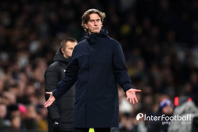 손흥민 하나 빠졌다고 이렇게 와르르 무너지나...선수는