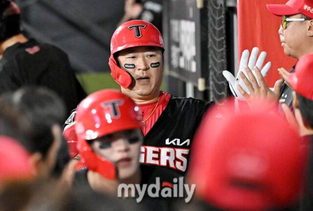 삼성 최형우·한화 강백호·KT 김현수·두산 박찬호…FA로 우승을 산다? LG 대항마 누구인가, 2026 춘추전국시대 열리나