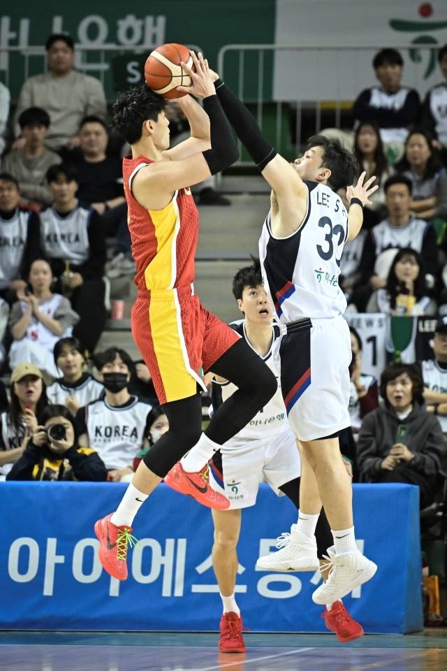 ‘만리장성 또 함락’ 이현중·이정현·하윤기 대폭발! 대한민국, ‘원주 대참사’ 중국 또 울렸다…농월 예선 1R 2연승 질주 [MK원주]