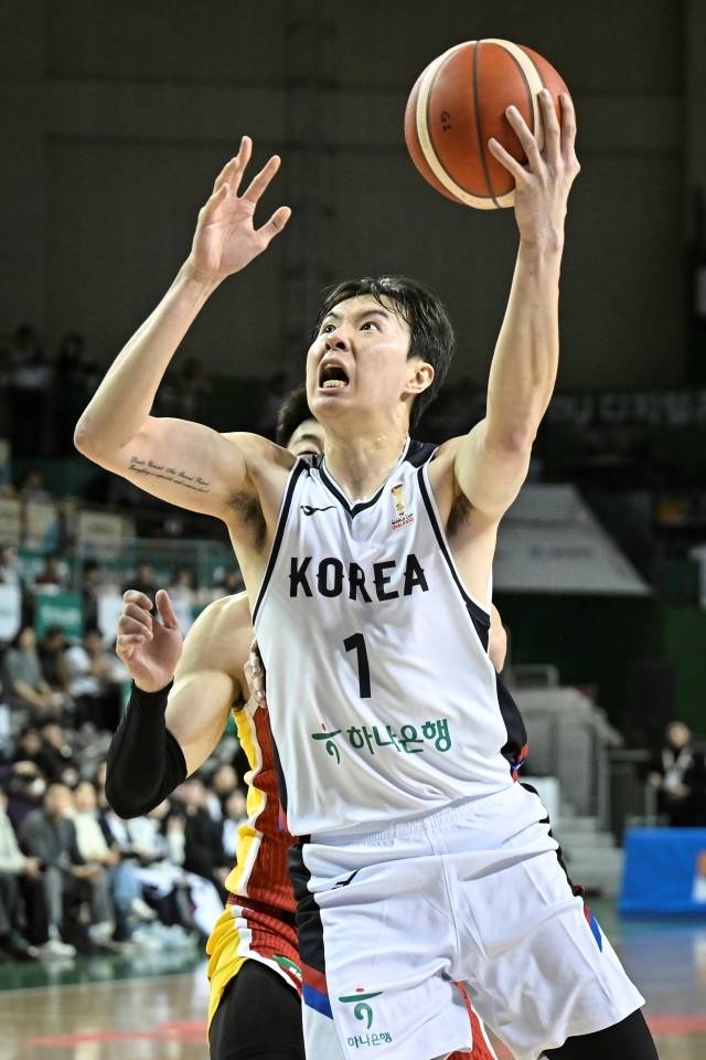 ‘만리장성 또 함락’ 이현중·이정현·하윤기 대폭발! 대한민국, ‘원주 대참사’ 중국 또 울렸다…농월 예선 1R 2연승 질주 [MK원주]