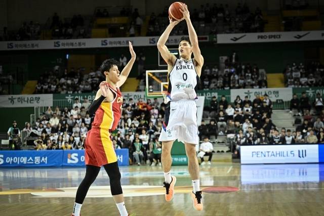 ‘만리장성 또 함락’ 이현중·이정현·하윤기 대폭발! 대한민국, ‘원주 대참사’ 중국 또 울렸다…농월 예선 1R 2연승 질주 [MK원주]