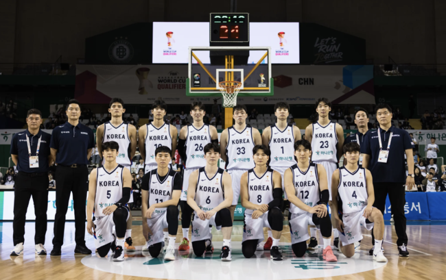 한국에 12년 만의 2연패.... 中의 분노,