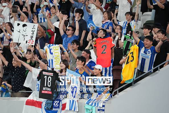 “한국은 100년, 200년 후에도 일본에 사과를 요구할건가…” EPL 브라이튼 ‘전범 일본 제국군’ 홍보 논란, 몰상식한 日 충격 반응