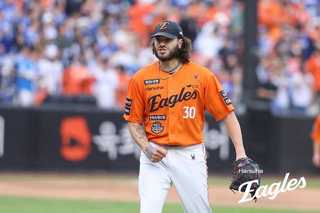 ‘KBO MVP’ 폰세, 돈방석 예약 ‘최소 441억-최대 588억’ 전망