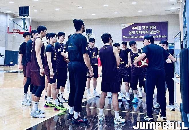 행복한 고민에 빠진 LG, 출전선수 명단 12명 어떻게 정할까?