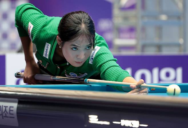 '여제' 김가영 64강 탈락 쇼크→'캄보디아 특급' 스롱, 랭킹 1위 등극 기회 잡나? 16강 진출 순항...'랭킹 3위' 김민아도 16강행