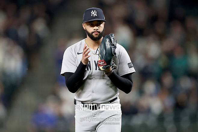 '진짜 750억 FA 대박 터졌다' 트레이드→최악의 시즌…양키스 속썩였던 156km 마무리 대반전