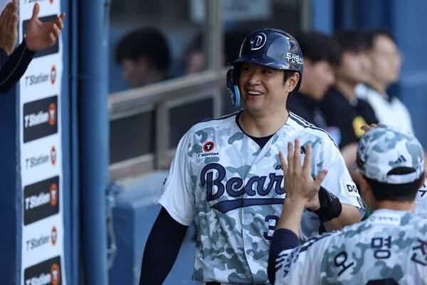 276홈런 잠실 거포, 고향 인천팀 합류 임박? '2파전' 속 먼저 움직인 SSG