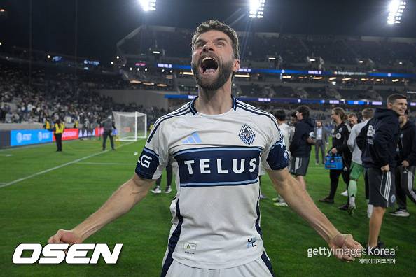 메시 앞에서 태도 급변한 뮐러… 손흥민엔 도발, GOAT 앞엔 존경뿐