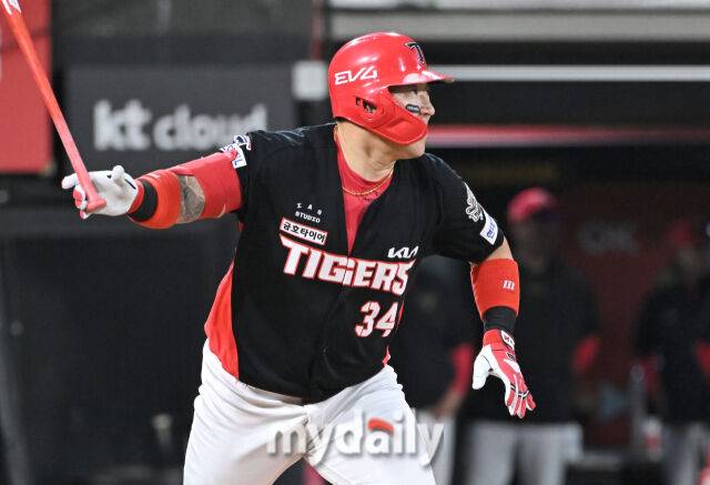 최형우가 삼성 간다고 KIA 야구가 망하는 건 아닙니다…타격장인 내년 43세, 조금 빨리 헤어지는 겁니다