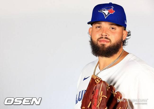 류현진 껌딱지, 류현진과 함께 뛸 줄 알았는데…방출→ML 잔류 성공 “1년 28억 LAA 계약 합의”