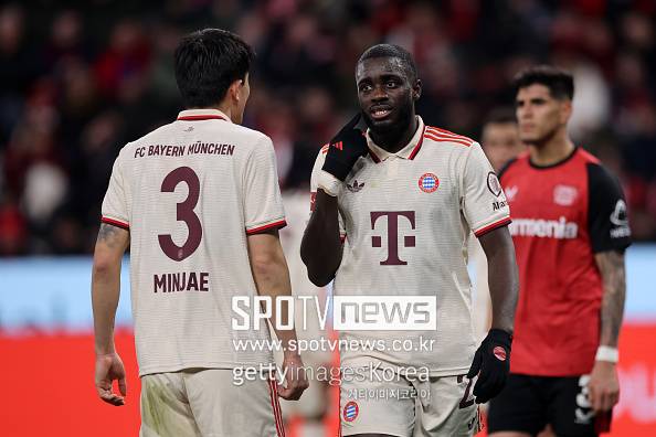 623분 출전 김민재…英 BBC ‘비피셜’ 떴다 “바이에른 뮌헨, 재계약 확정→우파메카노 남는다” 공식발표 후에도 새로운 센터백 영입 ‘KIM 입지 또 빨간불’