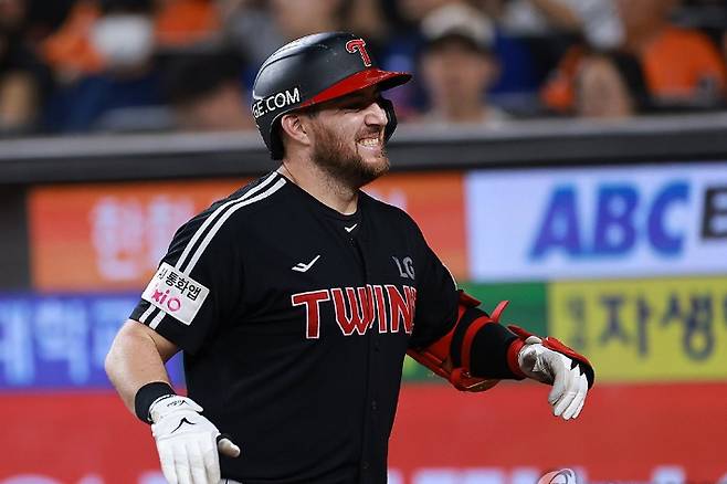 'LG 외인 전원 잔류' 오스틴 25억, 치리노스 20억, 톨허스트 18억 원 재계약