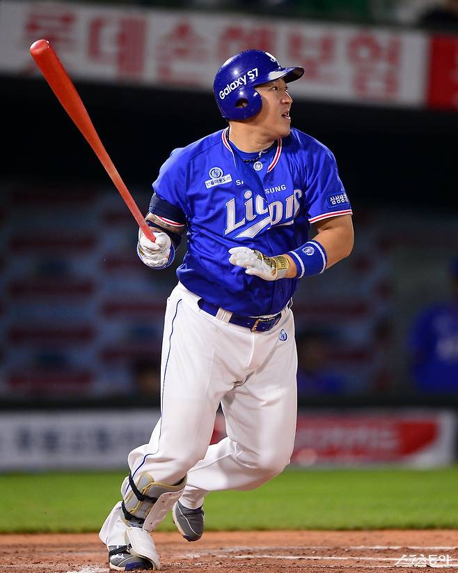 KIA, 최종 오퍼도 1+1이었다…삼성으로 떠나는 최형우, 계약기간과 보장액이 갈랐다