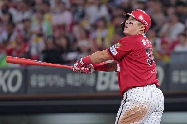 최형우는 왜 KIA에 남고 싶어도 남을 수 없었나...떠난 최형우가 양현종을 도울까 [더게이트 이슈분석]