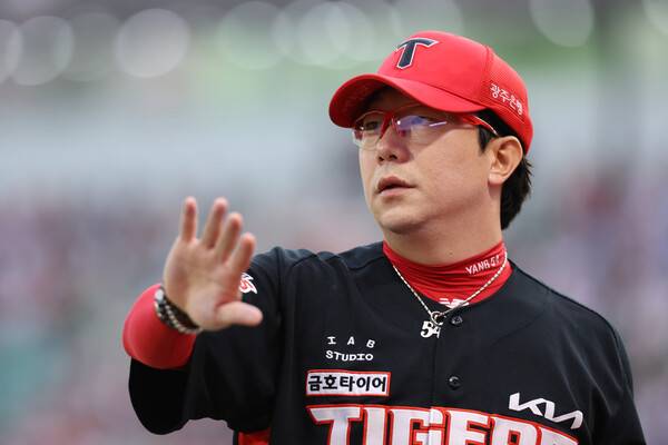 최형우는 왜 KIA에 남고 싶어도 남을 수 없었나...떠난 최형우가 양현종을 도울까 [더게이트 이슈분석]