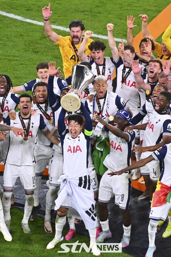 '손흥민의 토트넘 복귀' 축제 분위기,