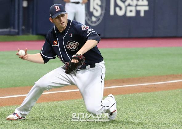 [단독] '보류권 5년 마지막 총력전' 플렉센, 6년 만에 친정팀 두산 복귀…100만 달러