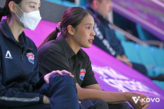 김수지 서브로 흐름 뒤집었다...흥국생명, 0-2→3-2 대역전승...선두 한국도로공사 11연승 막고 3위 도약 [MD인천]