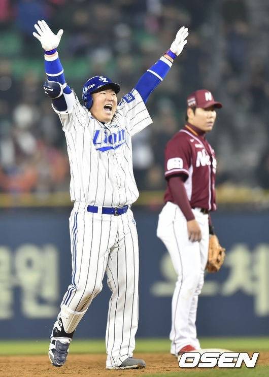 '대체 왜' 최형우 26억 미스터리, KIA가 조건 더 좋았는데→결국 '이것' 때문이었나