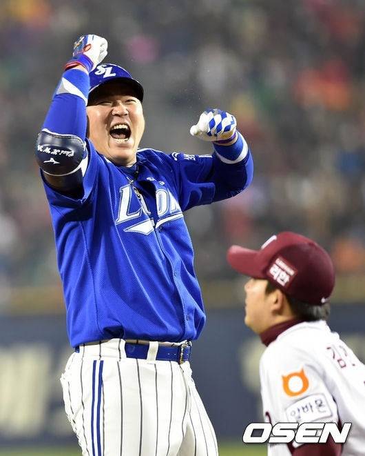 '대체 왜' 최형우 26억 미스터리, KIA가 조건 더 좋았는데→결국 '이것' 때문이었나