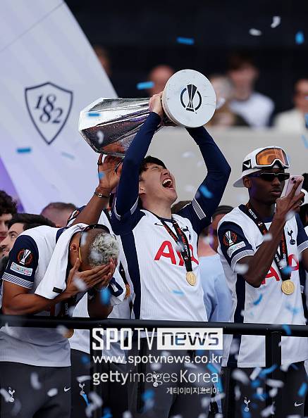 토트넘 ‘오피셜’ 공식발표, “SONNY COMING HOME” 역대 최고의 캡틴→레전드의 귀환