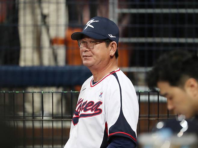 “‘고교생과 부적절 관계’ 前 며느리 처벌해달라”···류중일 감독, 직접 국민청원 올렸다