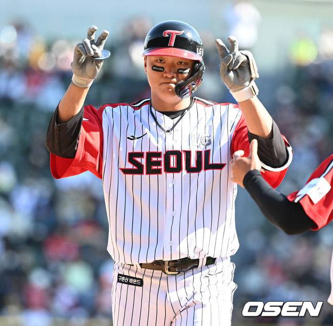 “박병호처럼 안 키운다” 김현수 이적→잠실 빅보이가 메운다, 염갈량 “8번에 박고, 120경기 출장시킨다”