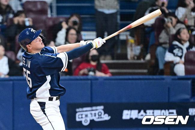 “박병호처럼 안 키운다” 김현수 이적→잠실 빅보이가 메운다, 염갈량 “8번에 박고, 120경기 출장시킨다”