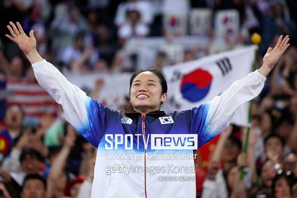 중국, '세계 1위 한국인' 안세영 독주 가능성 커지자 불만 폭발