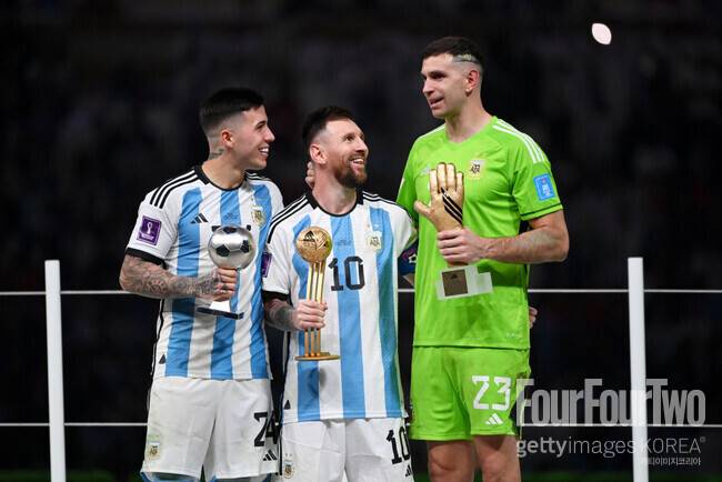 리오넬 메시가 이런 말을?… 프리미어리그 선수 향해 “그는 완전 짐승이다” 극찬 폭발