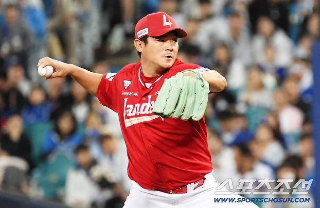 '마흔두살에 국가대표라니' 이런 경사가 있나, 대체 왜 이 선수를 뽑았나