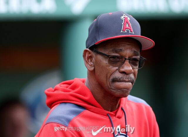 '실화인가' 73세 799승 명장이 코치로 오다니…47세 초짜 감독 특급 조력자 왔다, 이정후와 함께 한다