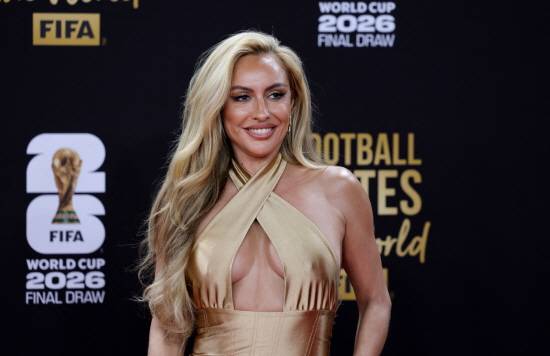 홍명보호 초대박! 한국-미국-스코틀랜드-가나 '환상 꿀조' 나왔다!…시뮬레이션 최상의 조합→운명의 조 추첨식 '6일 오전 2시' 개봉