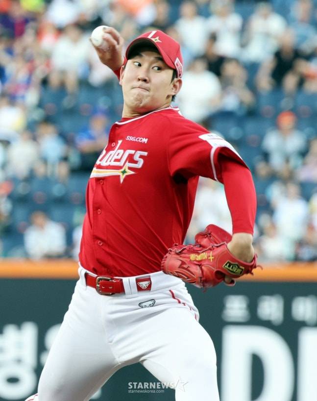 [오피셜] 'SSG 4명→LG 3명→한화·삼성 2명' 내년 4월에 '총 14명' KBO 리그 떠난다 '상무 합격자 명단 발표'