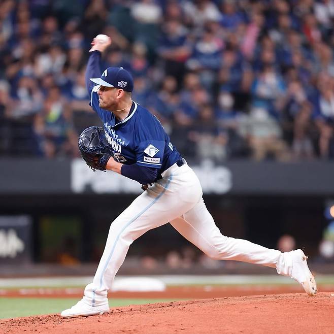 '최고 155km' ML 18승 투수 한국 온다!…SSG, 버하겐과 총액 90만 달러 계약 [공식발표]