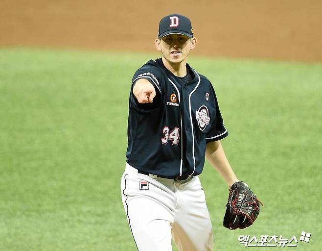 두산 또 낭만야구! 5년 전 PS 영웅 돌아온다…'폭포수 커브' 플렉센 복귀 임박→로그·카메론 조합 곧 완성