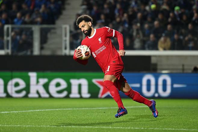 ‘부와 명예’ 모두 놓쳤다···리버풀의 살라→“사우디, 1월이적시장 통해 다시 영입 원해도 ‘4000억’ 안 줄거야”