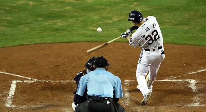 국내최고 포수도 33홈런→30홈런 폭발하는 마법…김재환이 어떻게든 두산을 떠나려 한 이유