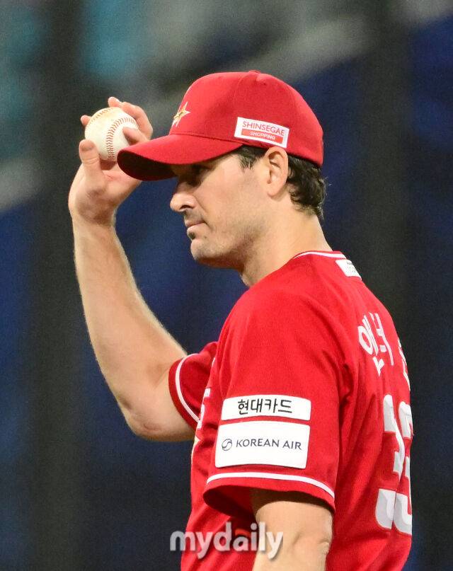 '이런 기적이' ERA 6점대→日→방출→한국행→극적 복귀…노아 아빠 美 컴백, 어떻게 다시 이 팀 왔나