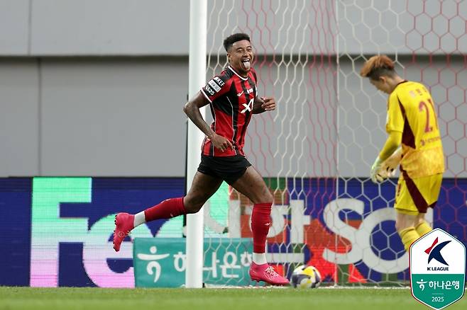 보법이 다른 린가드, HERE WE GO 기자·BBC 동시 주목…FC서울 떠나 잉글랜드·미국행 전망 나와