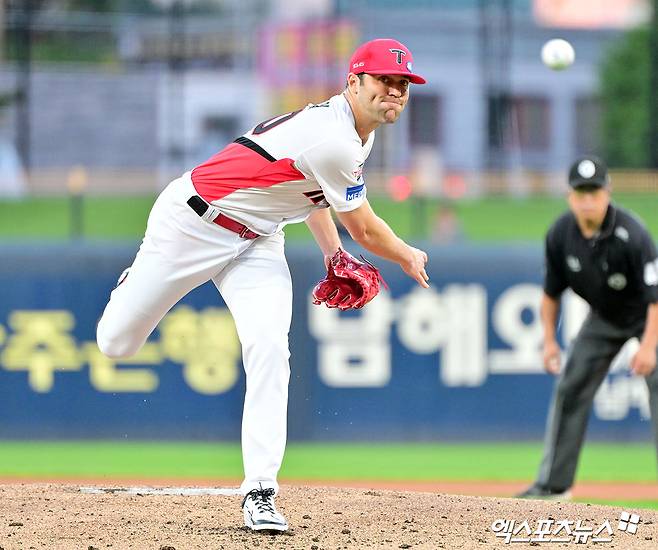 KIA 30억 투자→1선발 재계약, 그런데 이게 끝이 아니다…중요한 과제가 또 있다