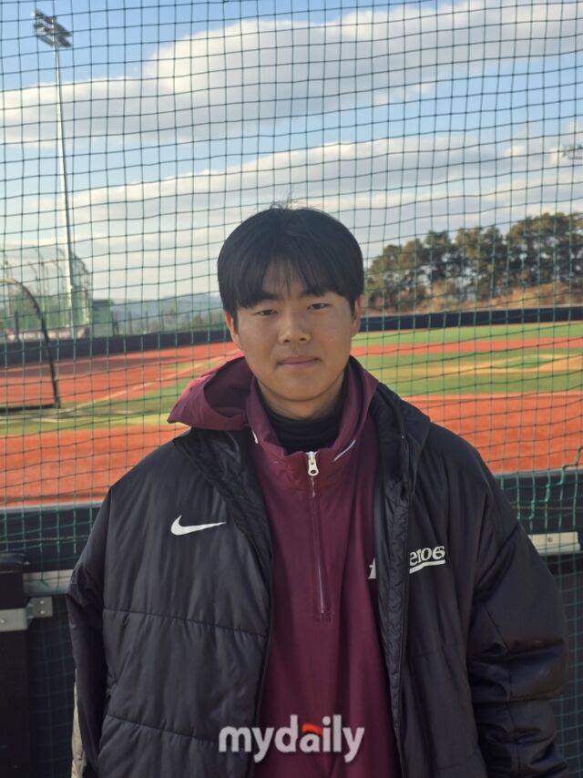 “오지환·박찬호·심우준 선배님 찾아갔다…3000안타 치고 싶다” 키움 팬들은 이 19세 유격수의 열정을 기억하세요