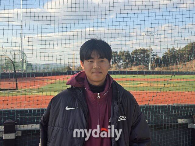 “오지환·박찬호·심우준 선배님 찾아갔다…3000안타 치고 싶다” 키움 팬들은 이 19세 유격수의 열정을 기억하세요