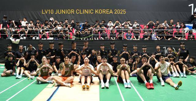 일본 7-1 한국, 韓 배드민턴 안방서 참패…안세영・이용대 응원도 무소용→밀양 주니어 챌린지 日 싹쓸이+U-19 압도