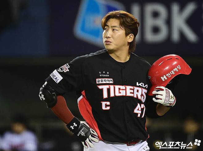 '최형우 우산' 사라졌다! 150억 캡틴, 'DH 관리' 반등 절실→'10홈런 뚝' 에이징 커브 우려 씻을까