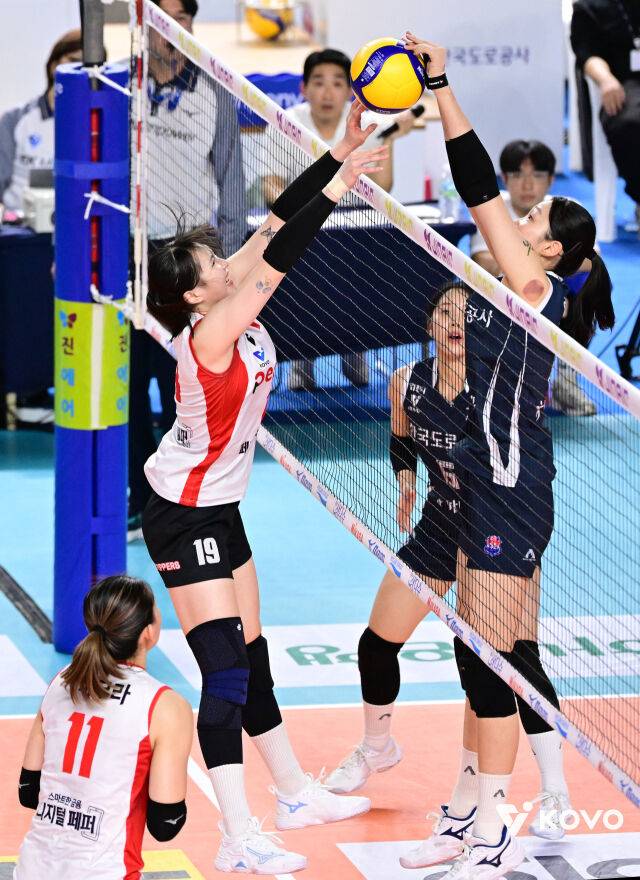 배구천재 빠졌는데, 어떻게 도로공사 1위 질주 가능했나…국대 1순위 신인왕 이렇게 잘한다