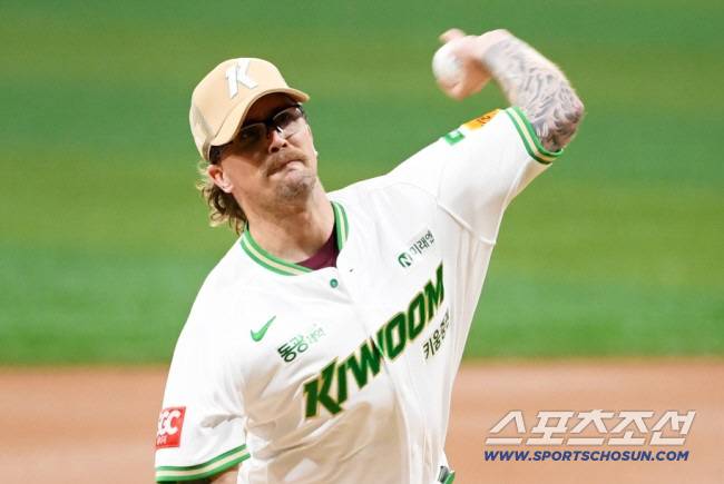 김현수 뺏겼지만 박해민 지킨 우승팀에 새카드 도착, 13홈런 유망주, 12승 투수, KS 승리투수가 군에서 돌아온다