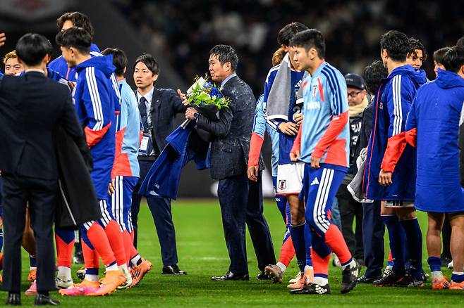 일본은 억울해 미칠 지경이다,